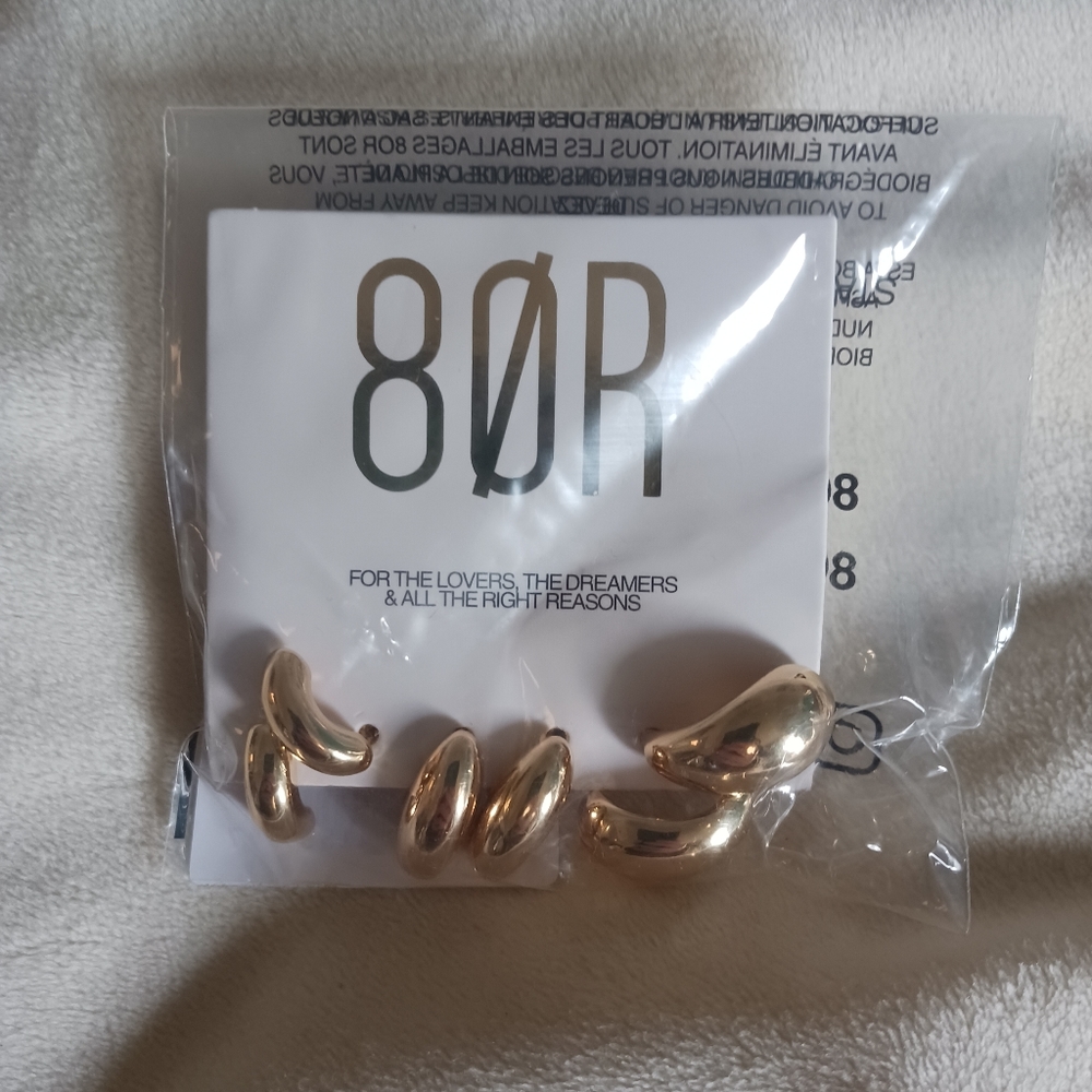 8 OTHER REASONS Charlotte Hoop Set | New/Sealed